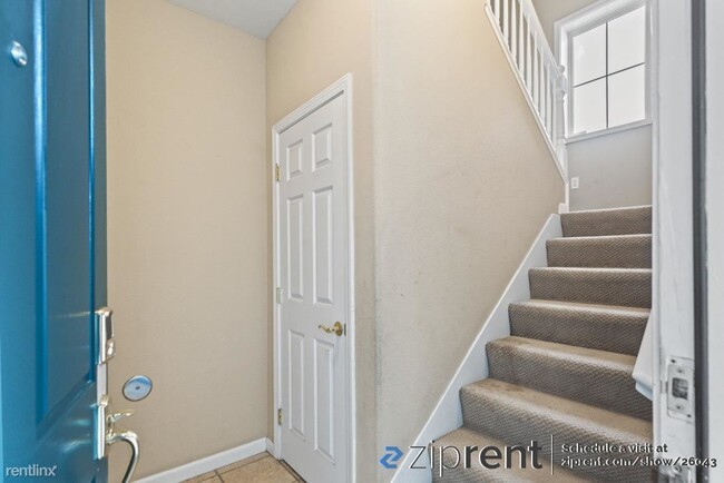 Foto del edificio - 3 br, 2.5 bath Townhome - 3431 Monaghan St...