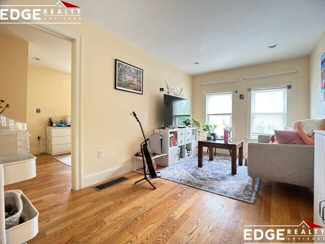 Foto del edificio - 55 Chestnut Hill Ave