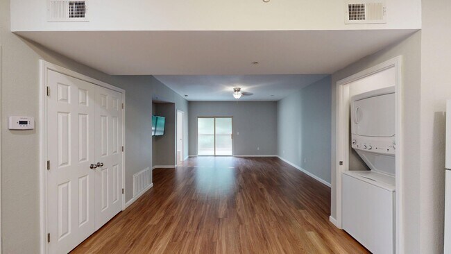 Foto del edificio - 2 Bed/2 Bath Condo in Pigeon Forge, TN Available Now!