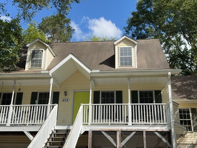 Foto del edificio - 408 Mitchell Ln