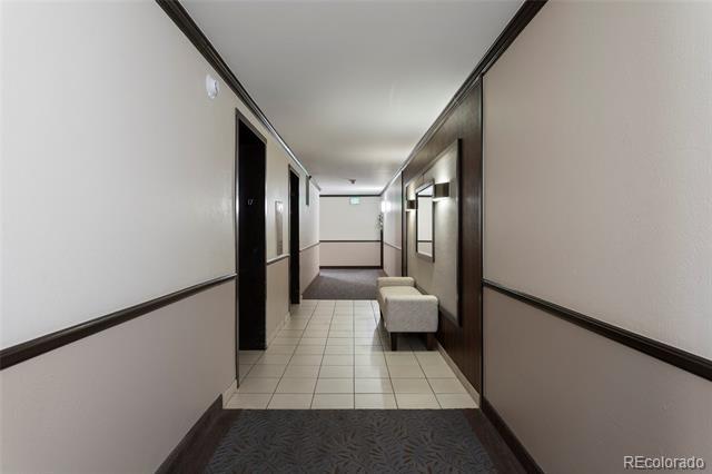 Foto del edificio - 460 S Marion St Pkwy