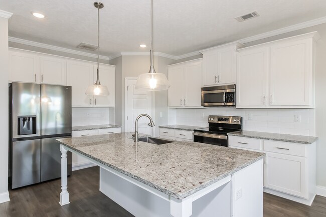 Building Photo - 7045 Kingburgh Ln, North Augusta, SC