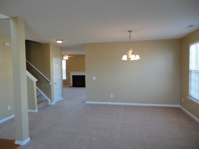 Building Photo - 2800 Orchard Trace Way