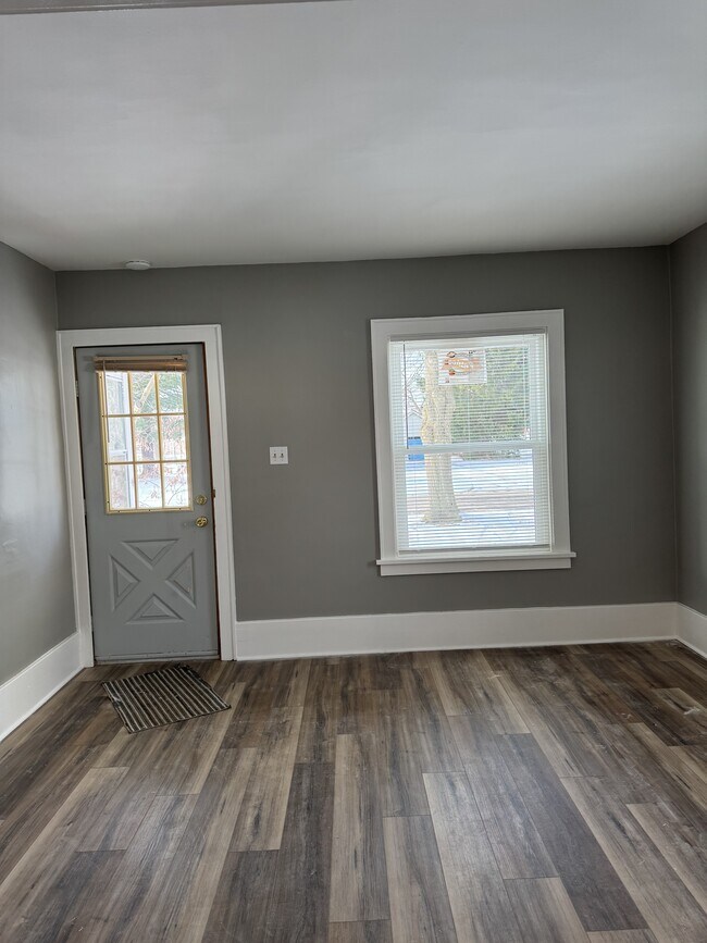 Foto del edificio - 504 S Jefferson St