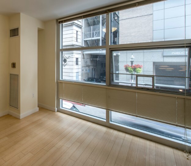 Building Photo - 41 Boylston St