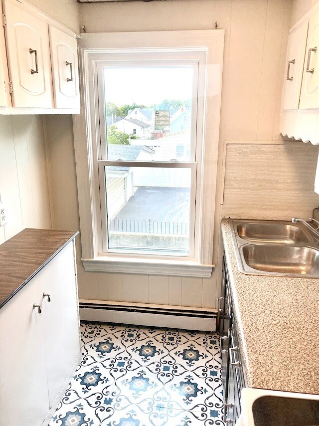 Building Photo - 28 Hope St