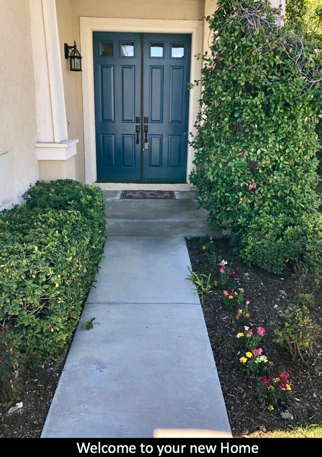 Front Entry - 26509 Brant Way