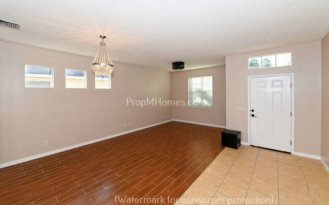 Foto del edificio - Waterford Community-Luxury Living at its Best