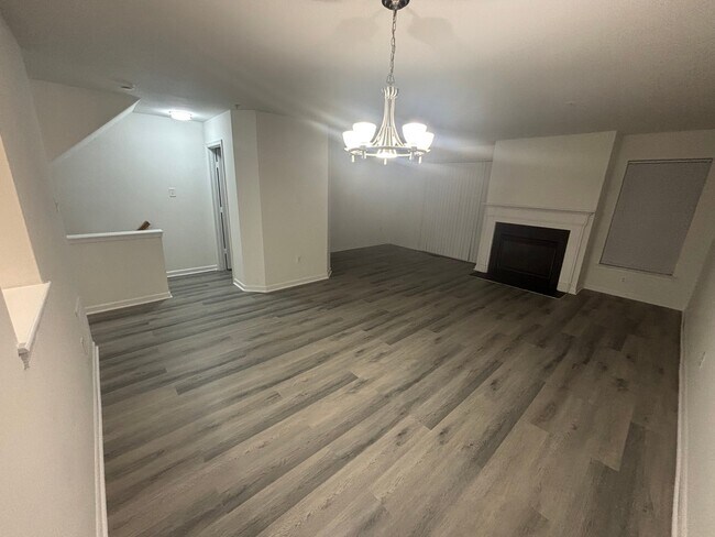 Foto del edificio - 9780 Bon Haven Ln