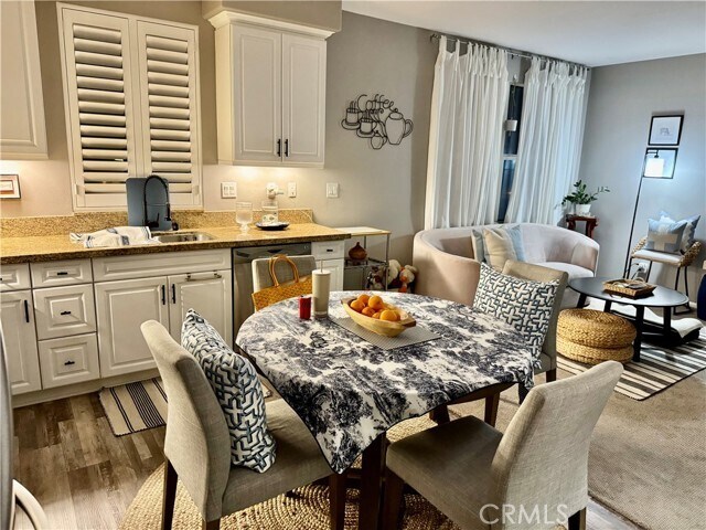 Foto del edificio - 5 Wesley Way