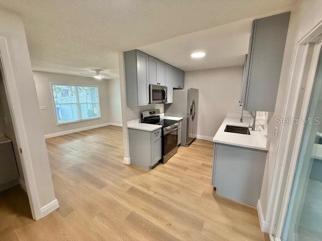 Building Photo - 14309 Village View Dr