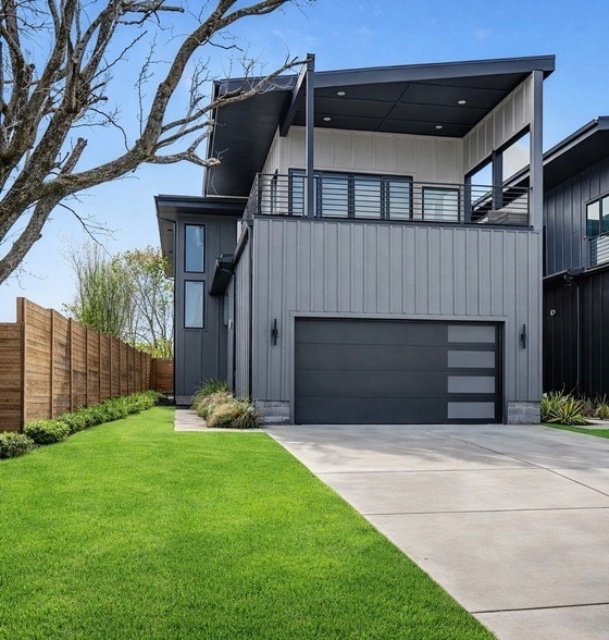 Photo - 2510 Barclay Dr House