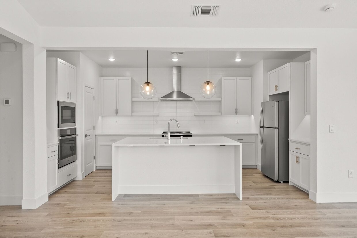 Foto principal - Beautiful home in "Canyon at the Ranch" 5 ...