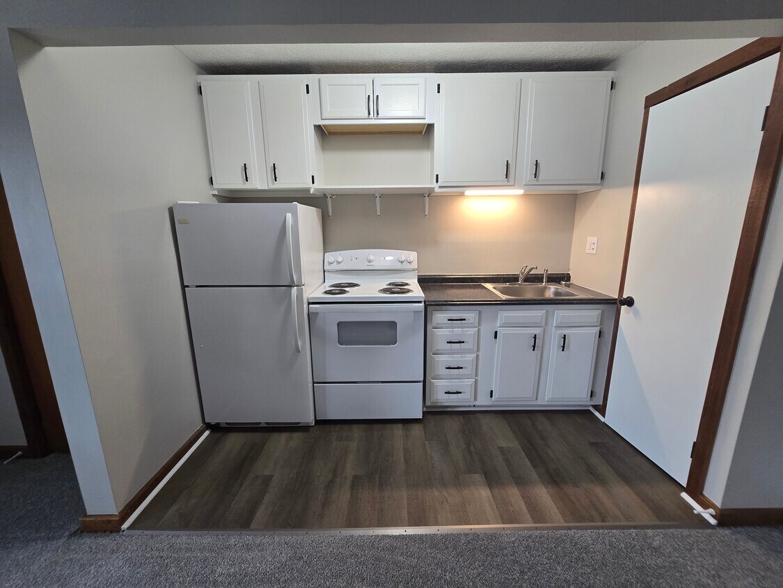 Foto principal - 11 N Lake St
