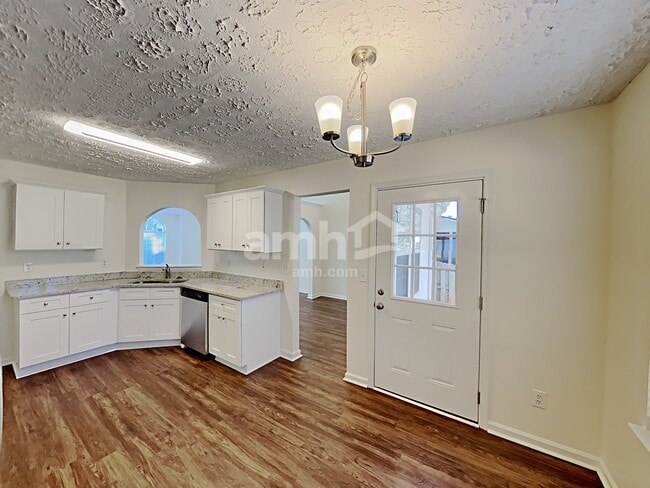 Foto del edificio - 4618 Noah Overlook W