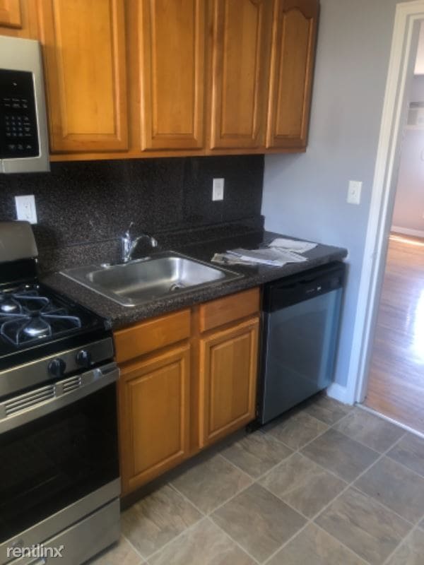 Primary Photo - 2 br, 1 bath Condo - 491 A boulevard
