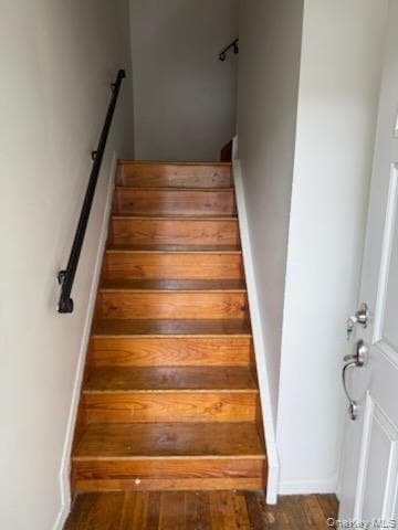 Building Photo - 139-15 254th St