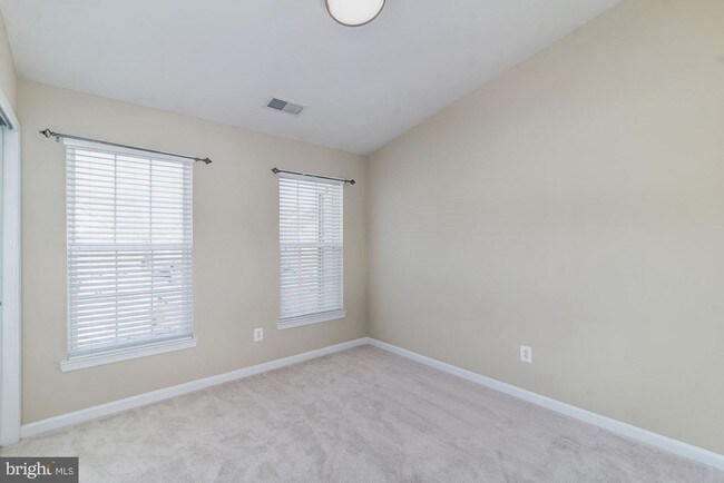 Building Photo - 43403 Briar Creek Terrace