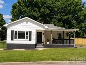 Building Photo - 803 Katherine Ave