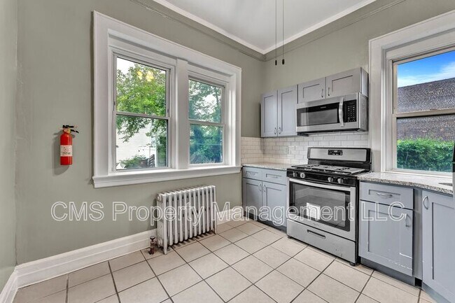 Foto del edificio - 1501 S Wood Ave