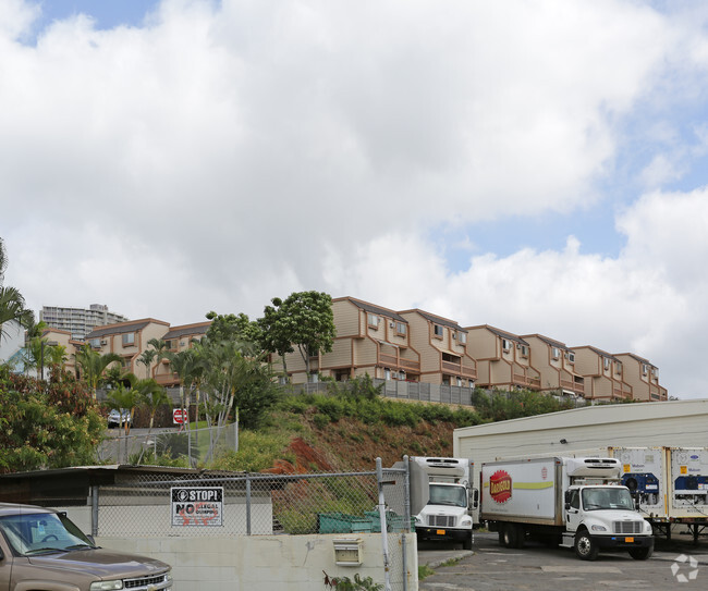 Building Photo - Harbor Pointe