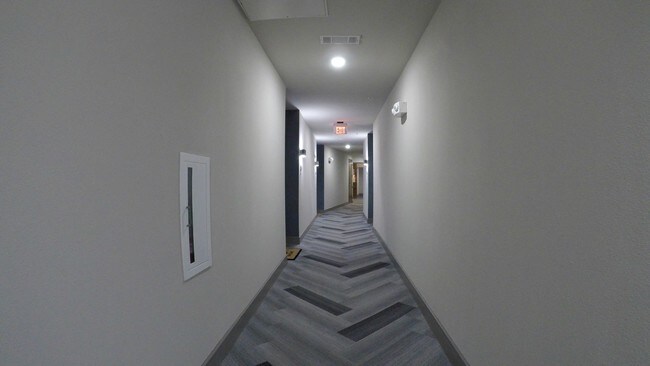 Foto del edificio - 200 E Riverside Dr