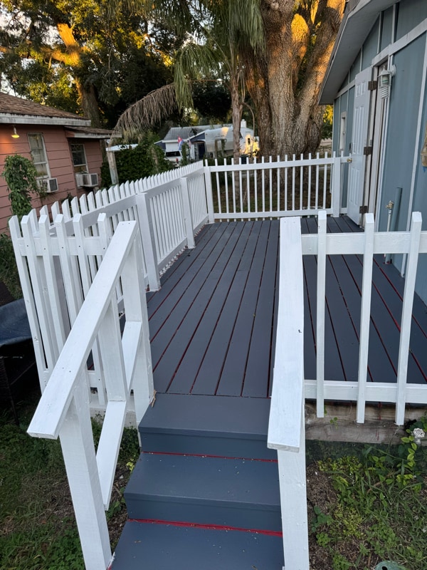 Foto del edificio - 9402 N 16th St