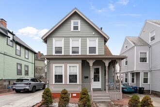 Building Photo - 12 Pomeroy St