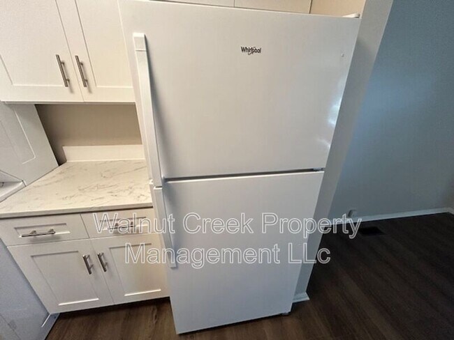 Foto del edificio - 5520 Beavercrest Dr