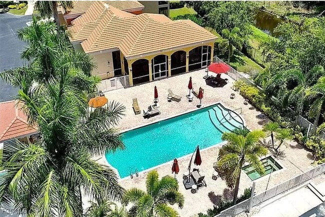 Foto del edificio - 4450 Botanical Pl Cir