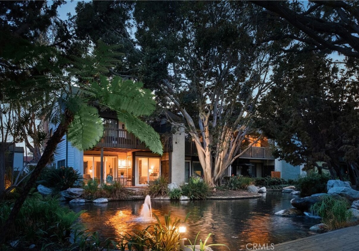 Foto principal - 2522 W MacArthur Blvd
