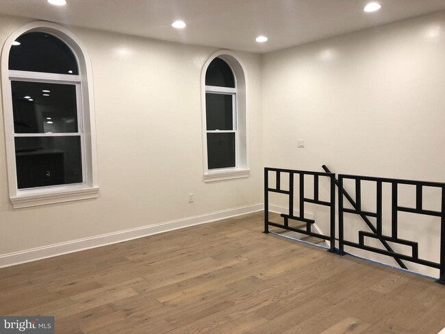 Foto del edificio - 1706 N Marshall St