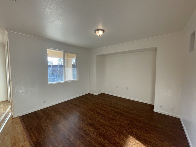 Building Photo - 1170 Butter Milk Ct