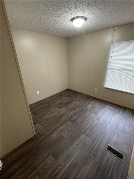 Building Photo - 161 Cowboy Ln