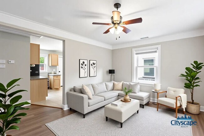 Building Photo - Adorable Bungalow in the heart of Randolph...