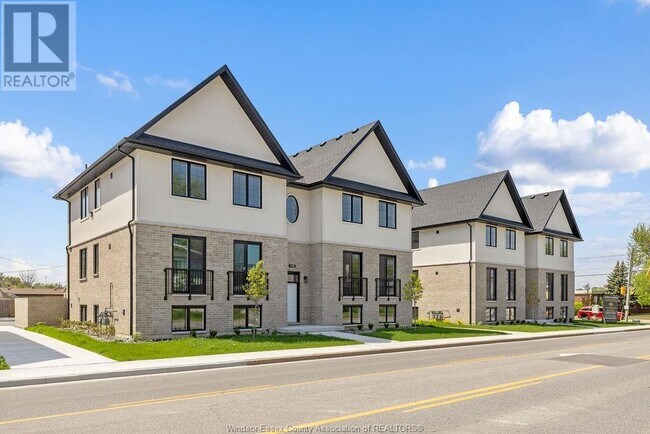 Building Photo - 1415 Lesperance Rd