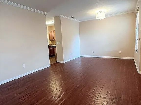 Building Photo - 1341 Lyonshire Dr