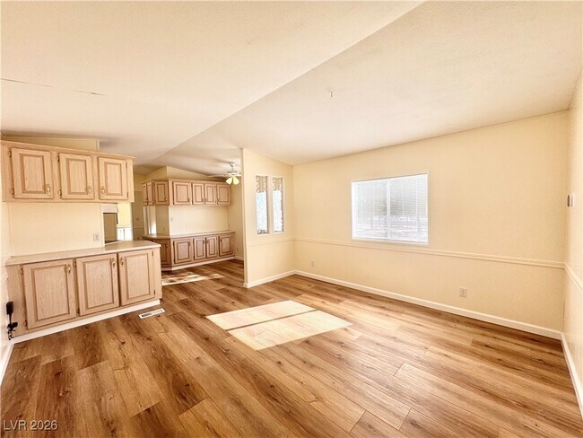 Foto del edificio - 2336 Jeane Ave