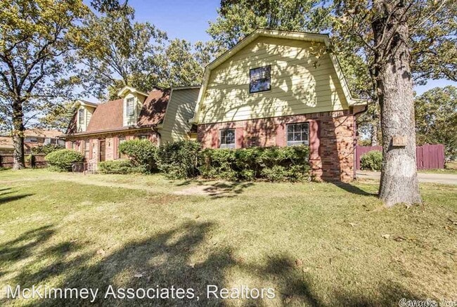 Building Photo - 5 br, 3 bath House - 11 Desoto Circle