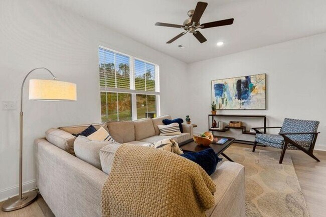 Foto del edificio - 3-bedroom Townhome