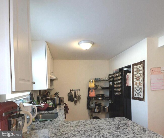 Building Photo - 9227 Redbridge Ct