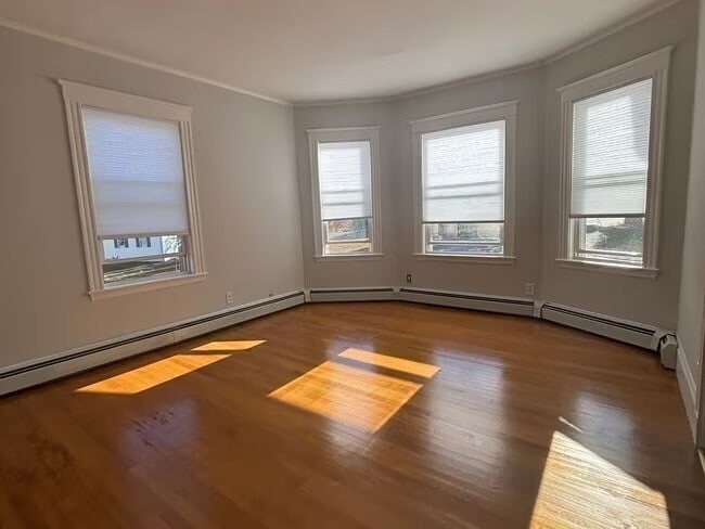 Foto del edificio - 96 Columbia Park