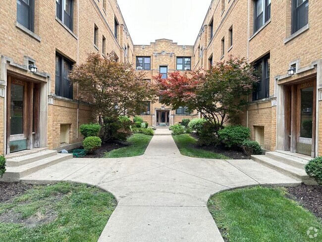 Building Photo - 2617 N Spaulding Ave