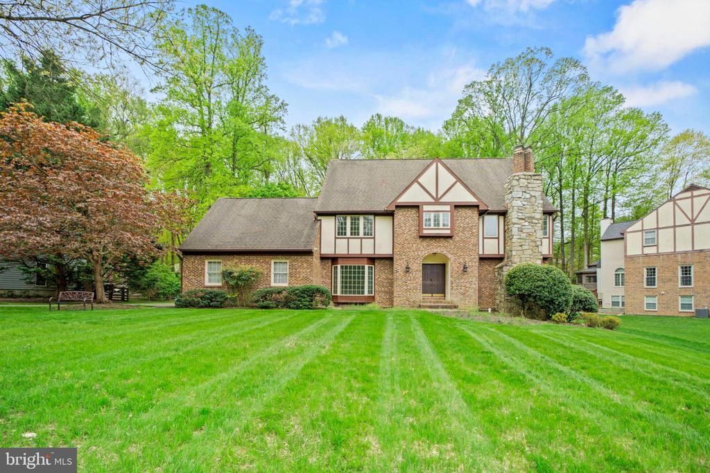 Primary Photo - 10317 HICKORY Dr