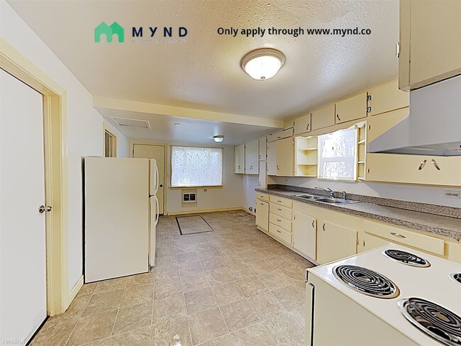 Building Photo - 2 br, 1 bath  - 711 N 2nd St Apt A A