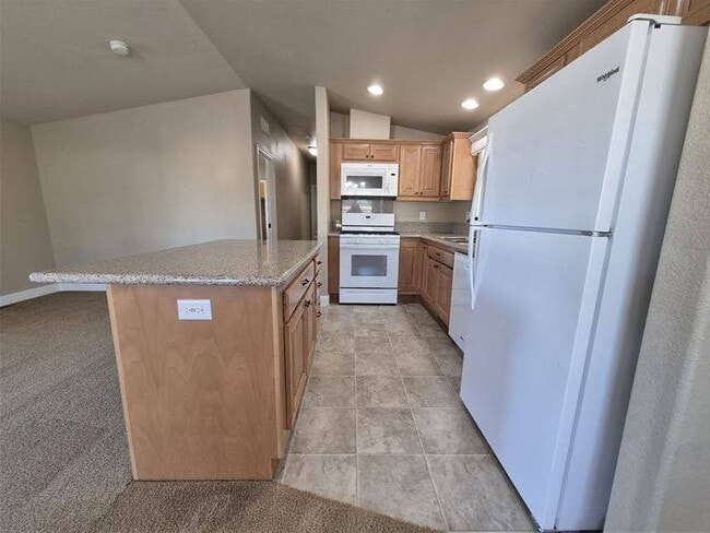 Building Photo - 1079 Mountain Shadows Blvd
