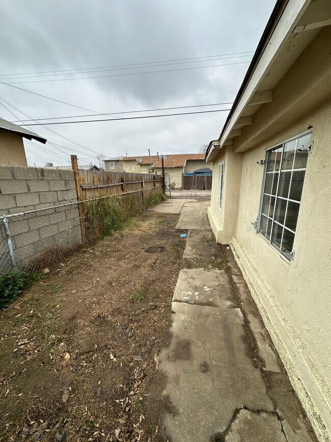 Foto del edificio - Cozy Home for Rent