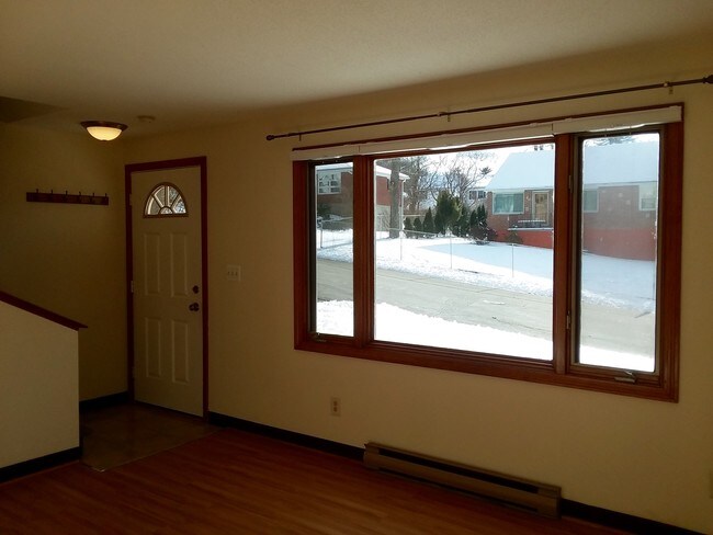 Living Room - 61 Wilmot St