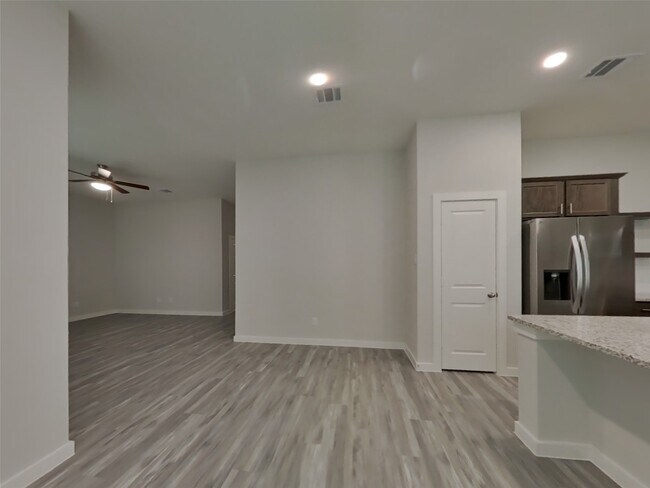 Building Photo - 22726 Terrazzo Dr