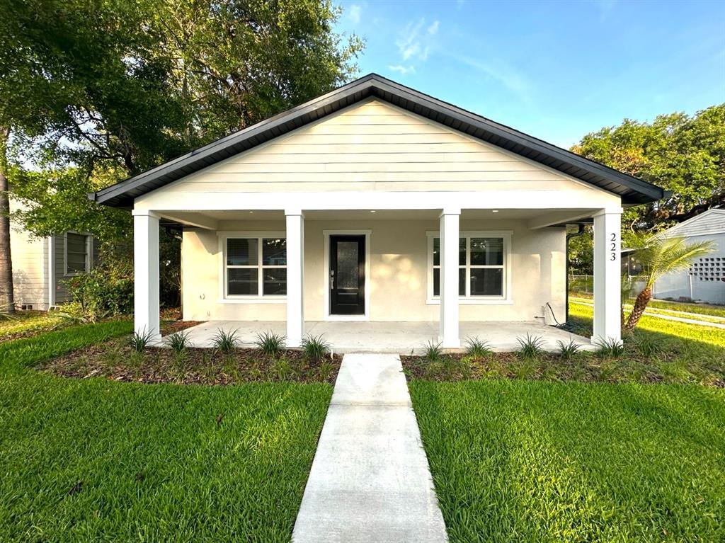 Foto principal - 223 S Forest Ave
